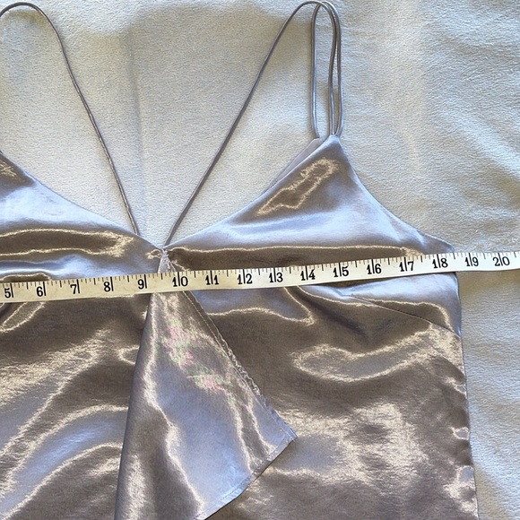 Banana Republic Heritage Cascading Ruffle Champagne Satin Cami Side Zip Sz 10 - Picture 7 of 13